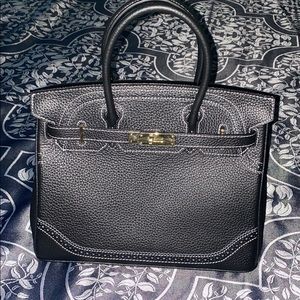 Ainifeel top handle tote black w/ white stitching